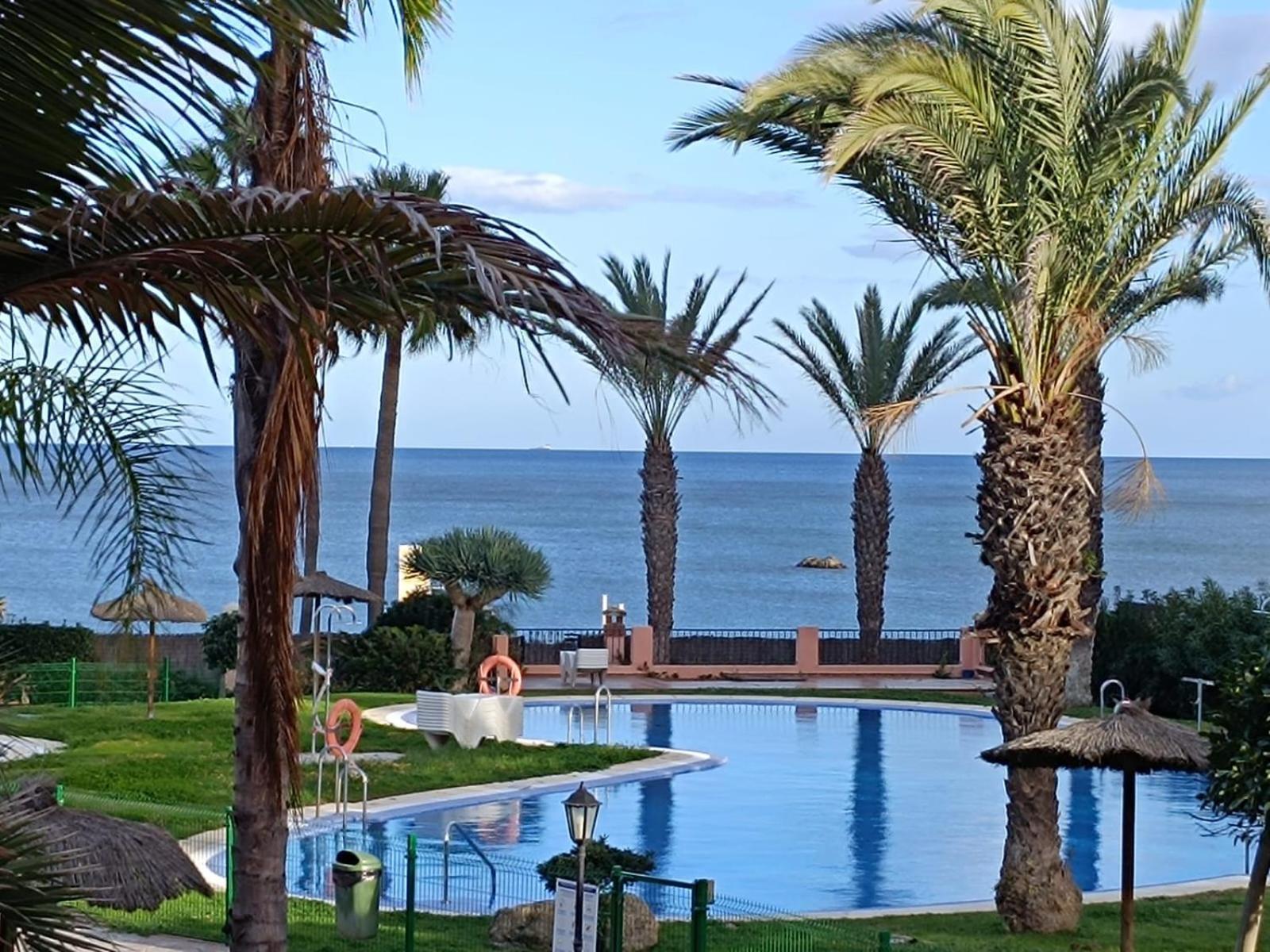 Cn-340 Suites Estepona Exterior photo